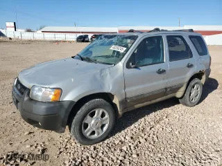 2003 Ford Escape XLT Popular 2 with VIN 1FMYU93153KB10093, listed as a Copart auction lot 48256245 with 193,186 mi miles and Clean Title. Bid and sale history available at carsss.com. Image 1.