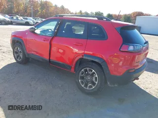 2019 Jeep Cherokee Trailhawk с VIN 1C4PJMBX7KD298488, выставлен на аукционе IAAI как лот 40697687 с пробегом 127 060 миль миль и . История ставок и продаж доступна на DreamBid. Изображение 3.