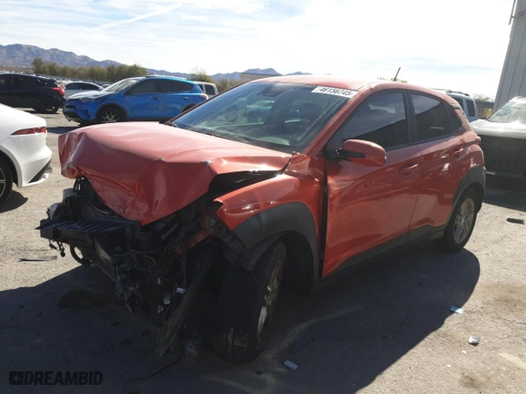 2020 Hyundai Kona SE with VIN KM8K12AA7LU439472, listed as a Copart auction lot 46156745 with 85,084 mi miles and Salvage Title. Bid and sale history available at carsss.com. Image 1.