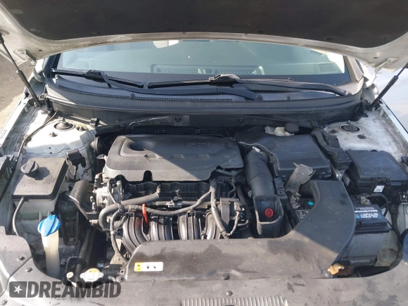 2016 Hyundai Sonata SE with VIN 5NPE24AF7GH304546, listed as a IAAI auction lot 42218425 with 153,619 mi miles and . Bid and sale history available at carsss.com. Image 10.