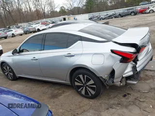 2020 Nissan Altima 2.5 SL with VIN 1N4BL4EW0LC137436, listed as a IAAI auction lot 41541138 with 76,193 mi miles. Bid and sale history available at carsss.com. Image 14.