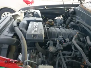 2006 Toyota Tundra SR5 с VIN 5TBBT44106S474541, выставлен на аукционе IAAI как лот 41952506 с пробегом 240 868 миль миль и . История ставок и продаж доступна на DreamBid. Изображение 18.