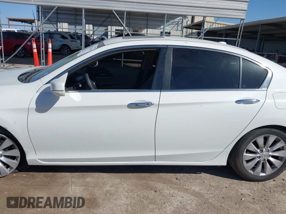 2013 Honda Accord EX-L with VIN 1HGCR2F82DA155081, listed as a IAAI auction lot 41233014 with 192,450 mi miles and . Bid and sale history available at DreamBid. Image 14.
