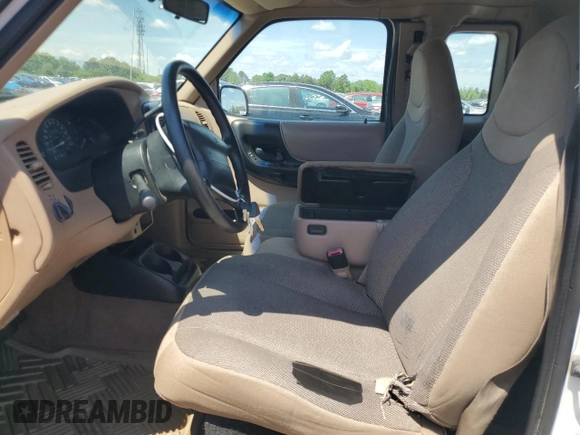 2000 Ford Ranger XL with VIN 1FTYR14V1YPB14225, listed as a Copart auction lot 55570405 with 212,274 mi miles and Clean Title. Bid and sale history available at carsss.com. Image 7.
