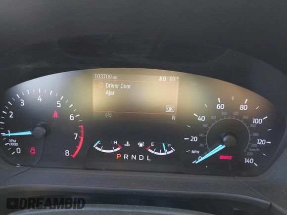 2020 Ford Escape SE z VIN 1FMCU9G65LUA37862, wystawiony jako IAAI lot #41679090 z przebiegiem 103 709 mil mil oraz . Historia ofert i sprzedaży dostępna na DreamBid. Obrazek 7.