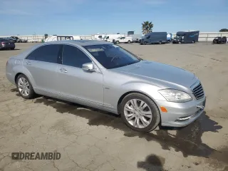 2010 Mercedes-Benz S 400 with VIN WDDNG9FBXAA318000, listed as a Copart auction lot 50596055 with 81,826 mi miles and Clean Title. Bid and sale history available at DreamBid. Image 4.