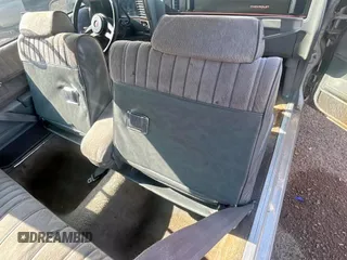 1986 Chevrolet Monte Carlo Sport с VIN 1G1GZ37G3GR118888, выставлен на аукционе Copart как лот 62009405 с пробегом 53 104 миль миль и Чистый • Clean title. История ставок и продаж доступна на DreamBid. Изображение 6.