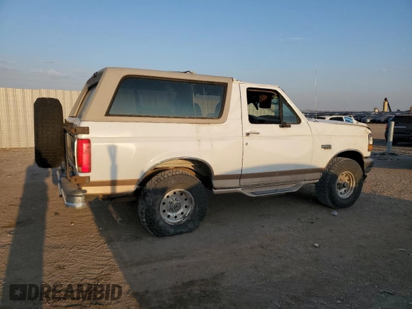 1996 Ford Bronco Custom with VIN 1FMEU15H2TLA52176, listed as a Copart auction lot 50829335 with 204,411 mi miles and Salvage Title. Bid and sale history available at carsss.com. Image 3.
