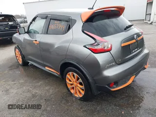 2015 Nissan Juke SL z VIN JN8AF5MV4FT550917, wystawiony jako IAAI lot #41857744 z przebiegiem 138 526 mil mil oraz . Historia ofert i sprzedaży dostępna na DreamBid. Obrazek 3.