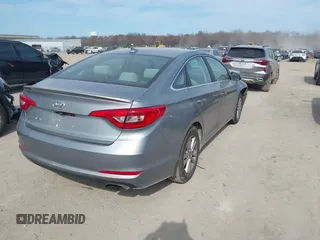 2015 Hyundai Sonata 2.4L SE with VIN 5NPE24AF8FH214899, listed as a IAAI auction lot 42056089 with 76,621 mi miles. Bid and sale history available at carsss.com. Image 4.