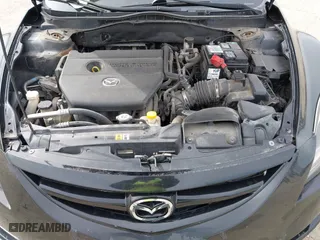 2013 Mazda Mazda6 i Sport with VIN 1YVHZ8BH3D5M12488, listed as a IAAI auction lot 42023664 with 152,806 mi miles. Bid and sale history available at carsss.com. Image 10.