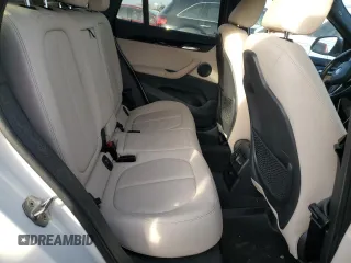 2018 BMW X1 xDrive28i with VIN WBXHT3C34J5L26974, listed as a Copart auction lot 72860592 with 45,220 mi miles. Bid and sale history available at carsss.com. Image 10.