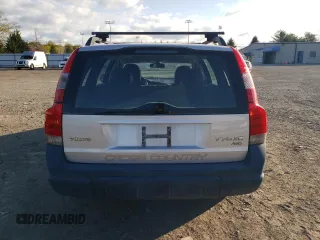 2001 Volvo V70 with VIN YV1SZ58D711042982, listed as a Copart auction lot 52968455 with 251,641 mi miles and Clean Title. Bid and sale history available at carsss.com. Image 6.