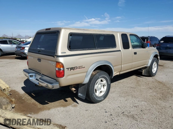 2002 Toyota Tacoma z VIN 5TEWN72N62Z899270, wystawiony jako Copart lot #54070605 z przebiegiem 243 516 mil mil oraz Czysty tytuł • Clean title. Historia ofert i sprzedaży dostępna na DreamBid. Obrazek 3.