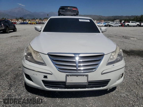 2013 Hyundai Genesis 3.8L с VIN KMHGC4DD6DU250346, выставлен на аукционе Copart как лот 57422475 с пробегом 135 559 миль миль и Списание • Salvage title. История ставок и продаж доступна на DreamBid. Изображение 5.