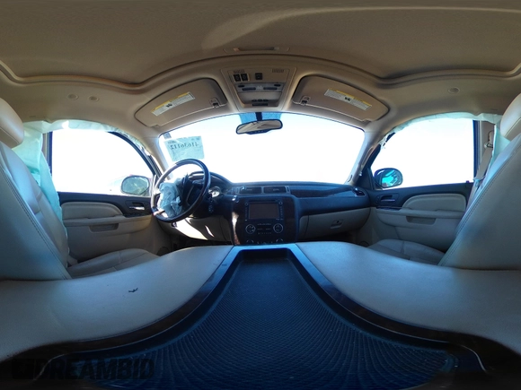 2014 GMC Yukon Denali with VIN 1GKS2EEF2ER111301, listed as a IAAI auction lot 41636112 with 185,956 mi miles. Bid and sale history available at carsss.com. Image 19.