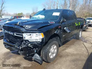 2019 Ram 2500 Big Horn with VIN 3C6UR5DJ7KG698782, listed as a IAAI auction lot 41661621 with 58,064 mi miles. Bid and sale history available at carsss.com. Image 17.