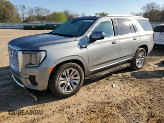 2023 GMC Yukon Denali with VIN 1GKS1DKL1PR274418, listed as a Copart auction lot 48472555 with 23,442 mi miles and Salvage Title. Bid and sale history available at carsss.com. Image 1.
