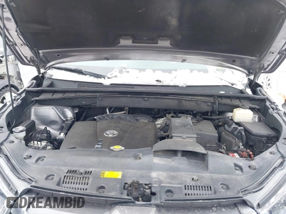 2017 Toyota Highlander Limited with VIN 5TDDZRFH9HS361759, listed as a IAAI auction lot 41359936 with 102,705 mi miles and . Bid and sale history available at DreamBid. Image 10.