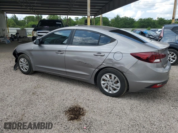 2020 Hyundai Elantra SE z VIN KMHD74LF4LU949239, wystawiony jako Copart lot #55599705 z przebiegiem 88 744 mil mil oraz Czysty tytuł • Clean title. Historia ofert i sprzedaży dostępna na DreamBid. Obrazek 2.