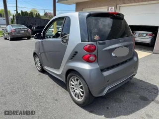 2013 Smart fortwo Pure with VIN WMEEJ3BA1DK600869, listed as a Copart auction lot 54350965 with 139,675 mi miles and Clean Title. Bid and sale history available at carsss.com. Image 3.