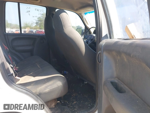 2003 Jeep Liberty Sport with VIN 1J4GK48K33W512868, listed as a IAAI auction lot 41986758 with 189,473 mi miles and . Bid and sale history available at DreamBid. Image 8.