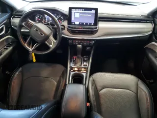 2022 Jeep Compass Limited z VIN 3C4NJDCB5NT209672, wystawiony jako Copart lot #52318405 z przebiegiem 22 977 mil mil oraz Szkoda całkowita • Salvage title. Historia ofert i sprzedaży dostępna na DreamBid. Obrazek 8.