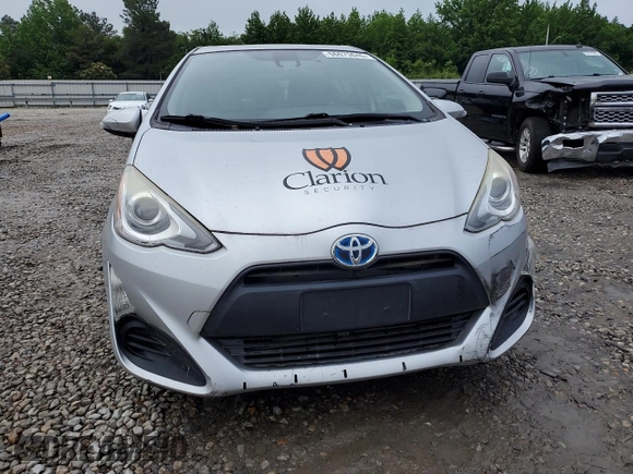 2017 Toyota Prius One z VIN JTDKDTB31H1591628, wystawiony jako Copart lot #56675045 z przebiegiem 94 030 mil mil oraz Czysty tytuł • Clean title. Historia ofert i sprzedaży dostępna na DreamBid. Obrazek 5.