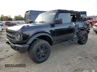 2022 Ford Bronco with VIN 1FMDE5BH0NLB86904, listed as a Copart auction lot 42948115 with 38,438 mi miles and Non Repairable. Bid and sale history available at DreamBid. Image 1.