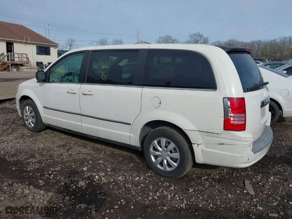 2009 Chrysler Town & Country LX with VIN 2A8HR44E49R566437, listed as a IAAI auction lot 41627397 with 87,290 mi miles. Bid and sale history available at carsss.com. Image 3.