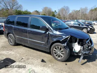 2014 Chrysler Town & Country S with VIN 2C4RC1HG5ER461679, listed as a Copart auction lot 51267785 with 124,341 mi miles and Salvage Title. Bid and sale history available at DreamBid. Image 4.