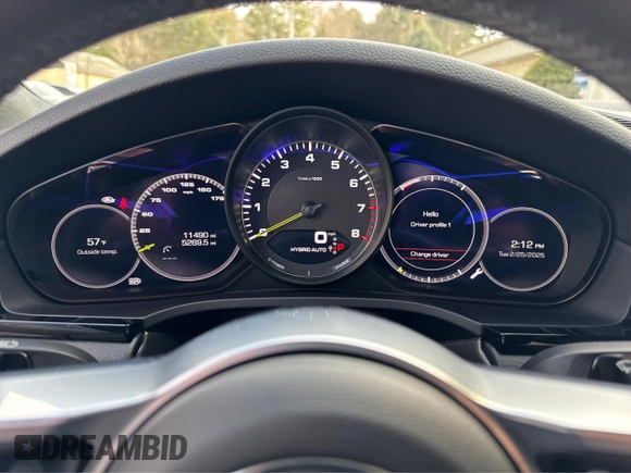 2021 Porsche Cayenne E-Hybrid with VIN WP1BE2AY8MDA44XXX, listed as a Copart auction lot 48625695 with 11,490 mi miles and Clean title. Bid and sale history available at DreamBid. Image 8.
