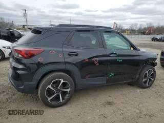 2022 Chevrolet TrailBlazer RS with VIN KL79MUSL5NB022921, listed as a Copart auction lot 46225335 with 79,736 mi miles and Salvage Title. Bid and sale history available at DreamBid. Image 3.