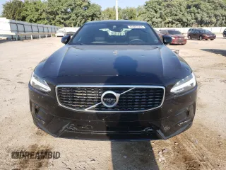 2020 Volvo S90 R-Design with VIN LVYA22MT9LP149719, listed as a Copart auction lot 65997543 with 21,229 mi miles. Bid and sale history available at carsss.com. Image 5.