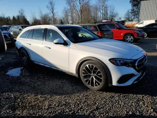 2024 Mercedes-Benz E with VIN W1KLH6FB5RA067448, listed as a Copart auction lot 43457025 with 4,998 mi miles and Salvage Title. Bid and sale history available at DreamBid. Image 4.