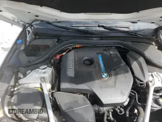 2018 BMW 5 Series 530e with VIN WBAJA9C5XJB250409, listed as a Copart auction lot 71835525 with 135,522 mi miles and Clean title. Bid and sale history available at DreamBid. Image 13.