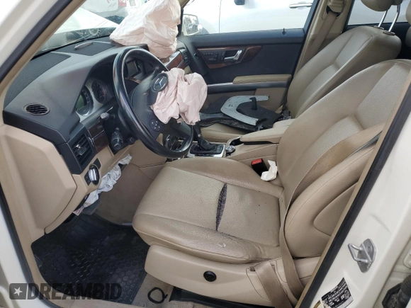 2011 Mercedes-Benz GLK 350 with VIN WDCGG8HB1BF695470, listed as a Copart auction lot 85310674 with Not Provided miles and Salvage Title. Bid and sale history available at DreamBid. Image 7.