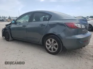 2013 Mazda 3 i SV z VIN JM1BL1TFXD1804831, wystawiony jako Copart lot #60029405 z przebiegiem 83 633 mil mil oraz Szkoda całkowita • Salvage title. Historia ofert i sprzedaży dostępna na DreamBid. Obrazek 2.