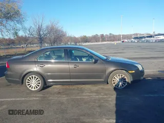 2006 Mercury Milan Premier with VIN 3MEHM081X6R611360, listed as a IAAI auction lot 40788309 with 96,900 mi miles and . Bid and sale history available at carsss.com. Image 13.