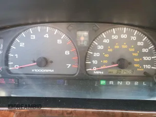 1999 Toyota 4Runner Limited z VIN JT3HN87R2X0246277, wystawiony jako Copart lot #59395245 z przebiegiem 301 405 mil mil oraz Nie do naprawy • Non repairable. Historia ofert i sprzedaży dostępna na DreamBid. Obrazek 9.