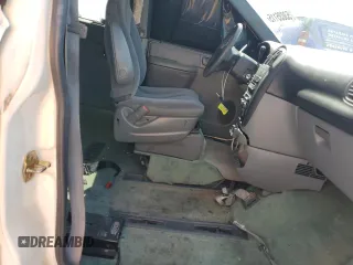 2004 Dodge Caravan SE with VIN 1D4GP24R94B584782, listed as a Copart auction lot 53035115 with 84,873 mi miles and Salvage Title. Bid and sale history available at carsss.com. Image 7.