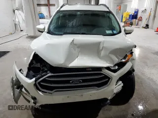 2020 Ford EcoSport SE with VIN MAJ6S3GL1LC365611, listed as a Copart auction lot 51432335 with 100,258 mi miles and Salvage Title. Bid and sale history available at carsss.com. Image 5.