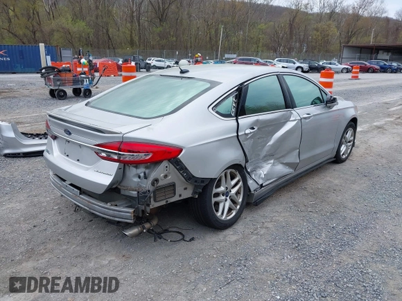 2017 Ford Fusion Titanium с VIN 3FA6P0SU0HR409820, выставлен на аукционе IAAI как лот 41919527 с пробегом 77 301 миль миль и . История ставок и продаж доступна на DreamBid. Изображение 4.
