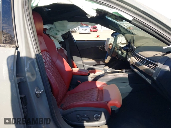 2021 Audi S4 Premium Plus with VIN WAUB4AF42MA057939, listed as a IAAI auction lot 41579849 with 1 mi miles. Bid and sale history available at carsss.com. Image 5.