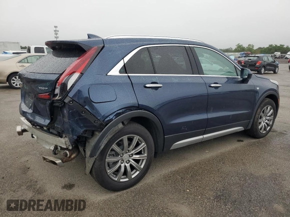 2020 Cadillac XT4 AWD Premium Luxury with VIN 1GYFZDR42LF148742, listed as a Copart auction lot 60729795 with 38,724 mi miles and Salvage title. Bid and sale history available at DreamBid. Image 3.
