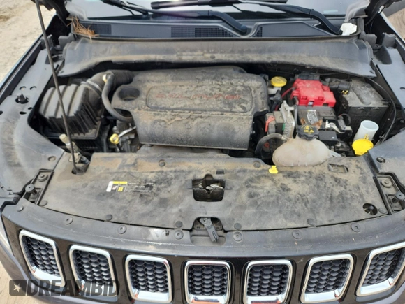 2020 Jeep Compass Latitude z VIN 3C4NJCBB8LT169922, wystawiony jako Copart lot #63466865 z przebiegiem 129 245 mil mil oraz Szkoda całkowita • Salvage title. Historia ofert i sprzedaży dostępna na DreamBid. Obrazek 11.