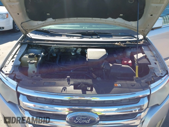 2011 Ford Edge Limited with VIN 2FMDK3KC2BBA02771, listed as a IAAI auction lot 41444370 with 211,725 mi miles. Bid and sale history available at carsss.com. Image 10.