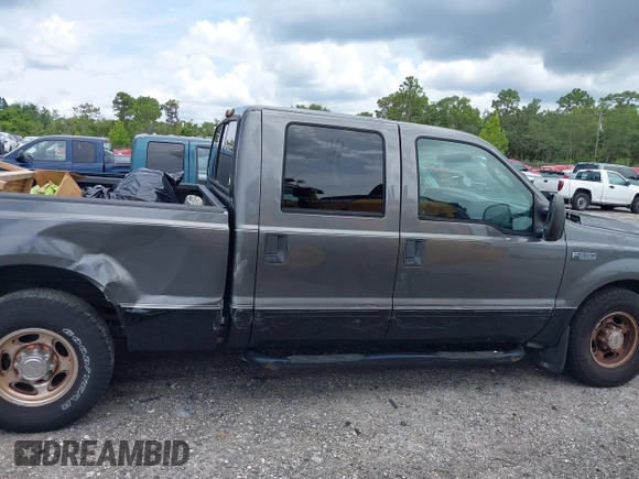 2004 Ford F-250 XL z VIN 1FTNW20L94EB48554, wystawiony jako IAAI lot #42451865 z przebiegiem 182 537 mil mil oraz . Historia ofert i sprzedaży dostępna na DreamBid. Obrazek 13.