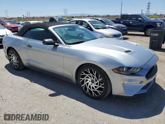 2020 Ford Mustang EcoBoost z VIN 1FATP8UH0L5101303, wystawiony jako Copart lot #53581315 z przebiegiem 59 273 mil mil oraz Szkody całkowita. Historia ofert i sprzedaży dostępna na DreamBid. Obrazek 4.