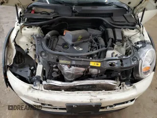 2015 MINI Convertible S с VIN WMWZP3C54F2A90956, выставлен на аукционе Copart как лот 57052545 с пробегом 39 096 миль миль и Списание • Salvage title. История ставок и продаж доступна на DreamBid. Изображение 11.